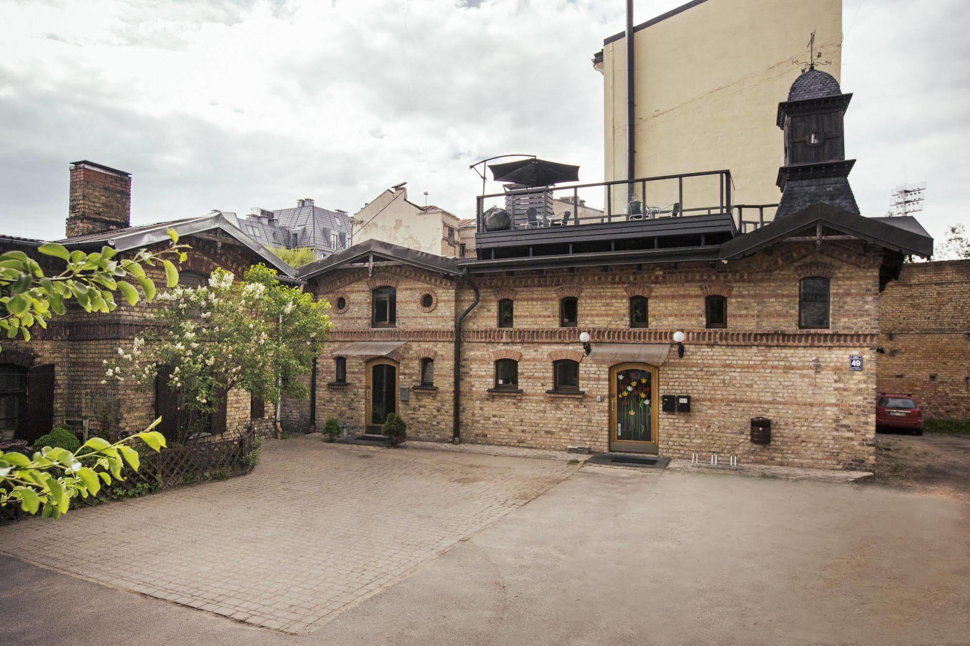 Amalienhof Guesthouse Riga Esterno foto