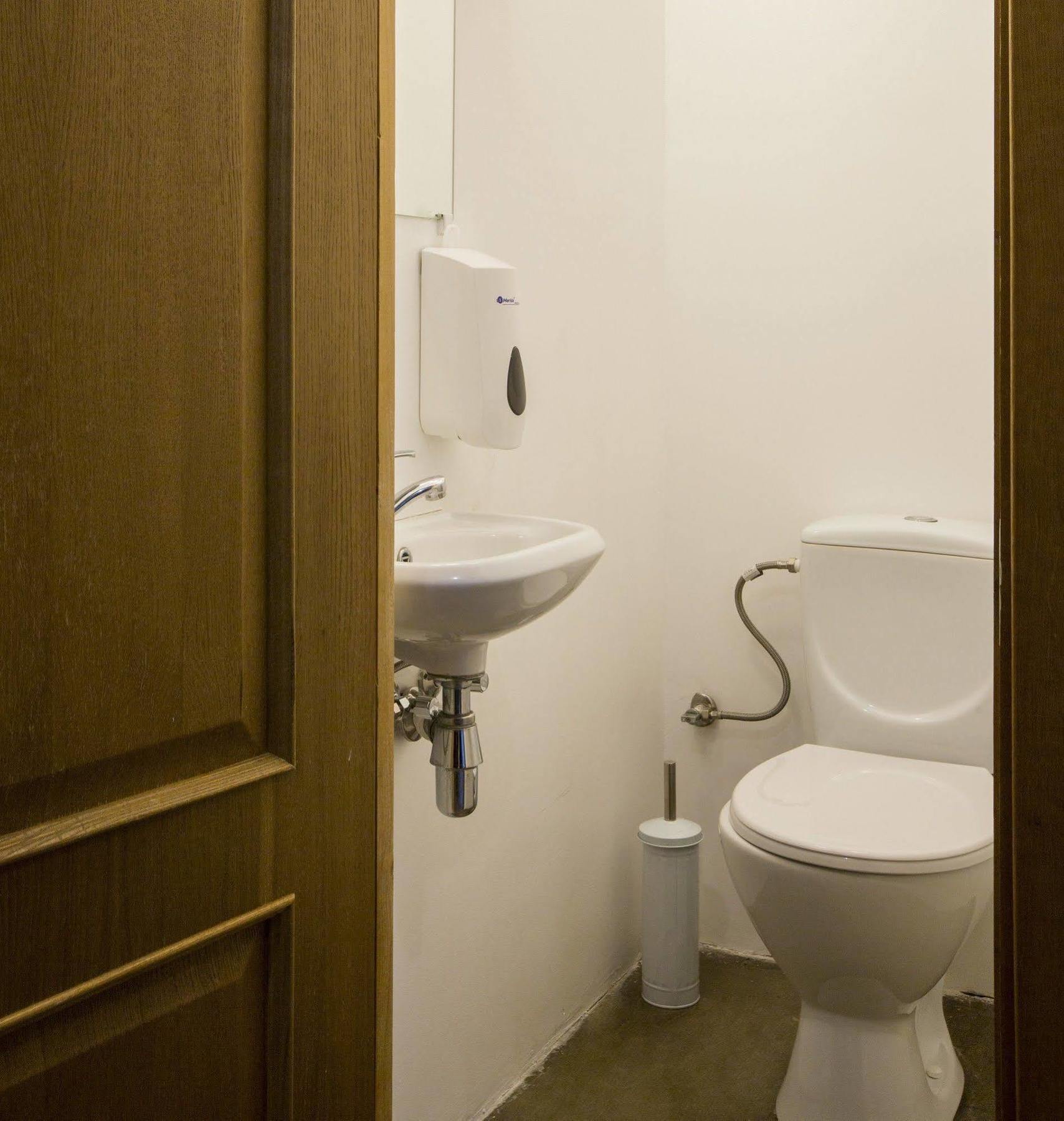 Amalienhof Guesthouse Riga Esterno foto