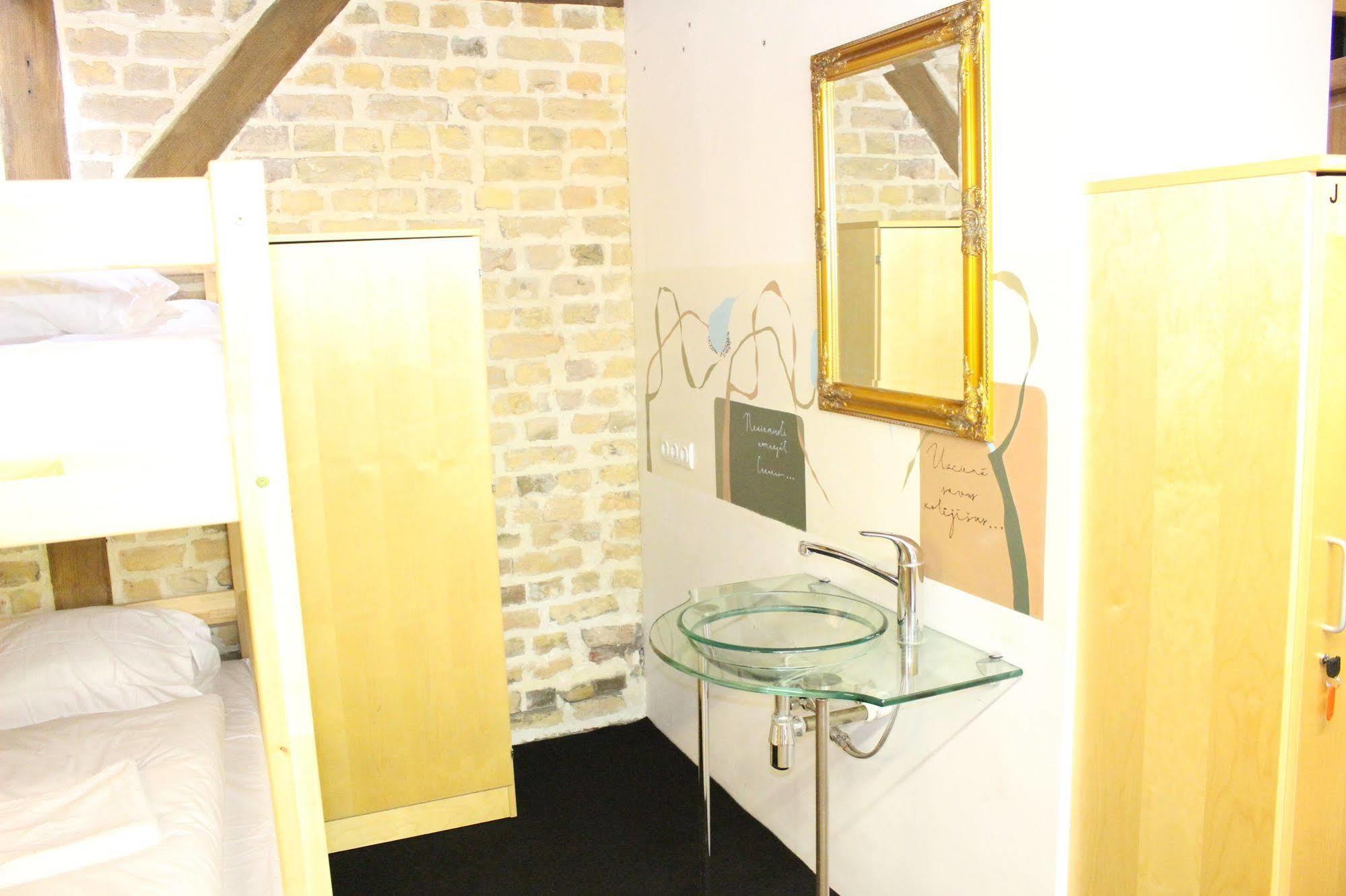 Amalienhof Guesthouse Riga Esterno foto