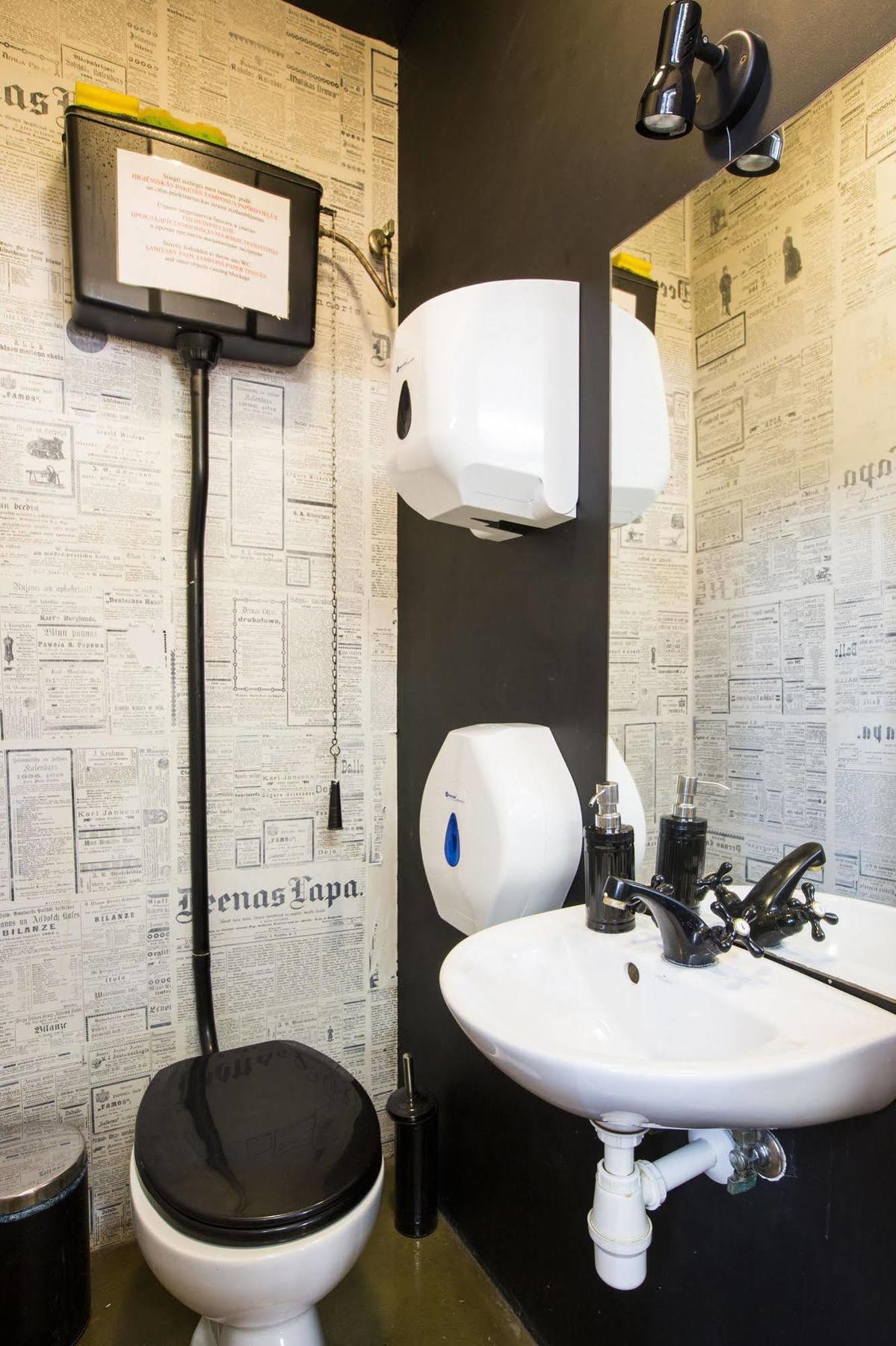 Amalienhof Guesthouse Riga Esterno foto