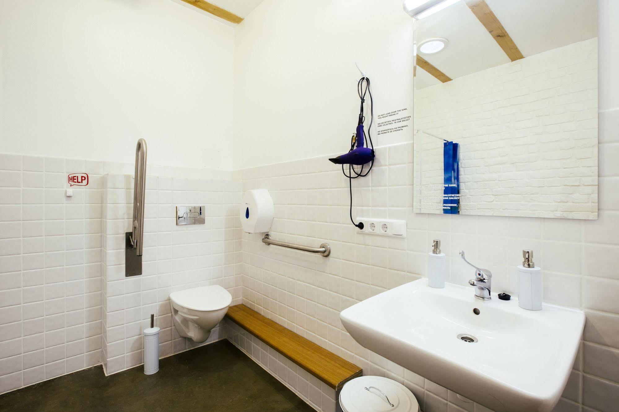Amalienhof Guesthouse Riga Esterno foto